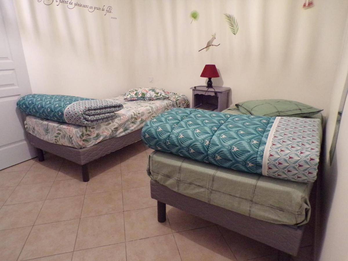 Twin Room in Dieulivol, Région de Langon