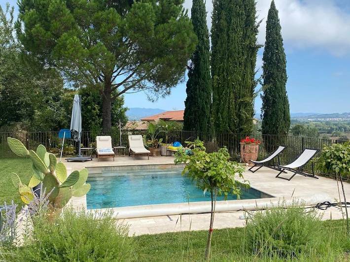 Location de vacances pour 8 personnes, avec jardin ainsi que piscine et vue à Maraussan - 3