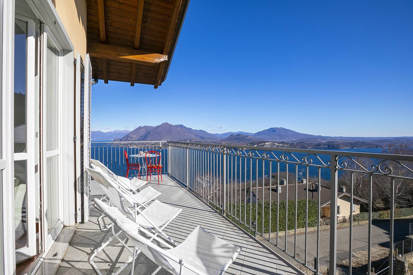 Ganze Wohnung, Penthouse The Magnifique View in Stresa, Comune di Stresa