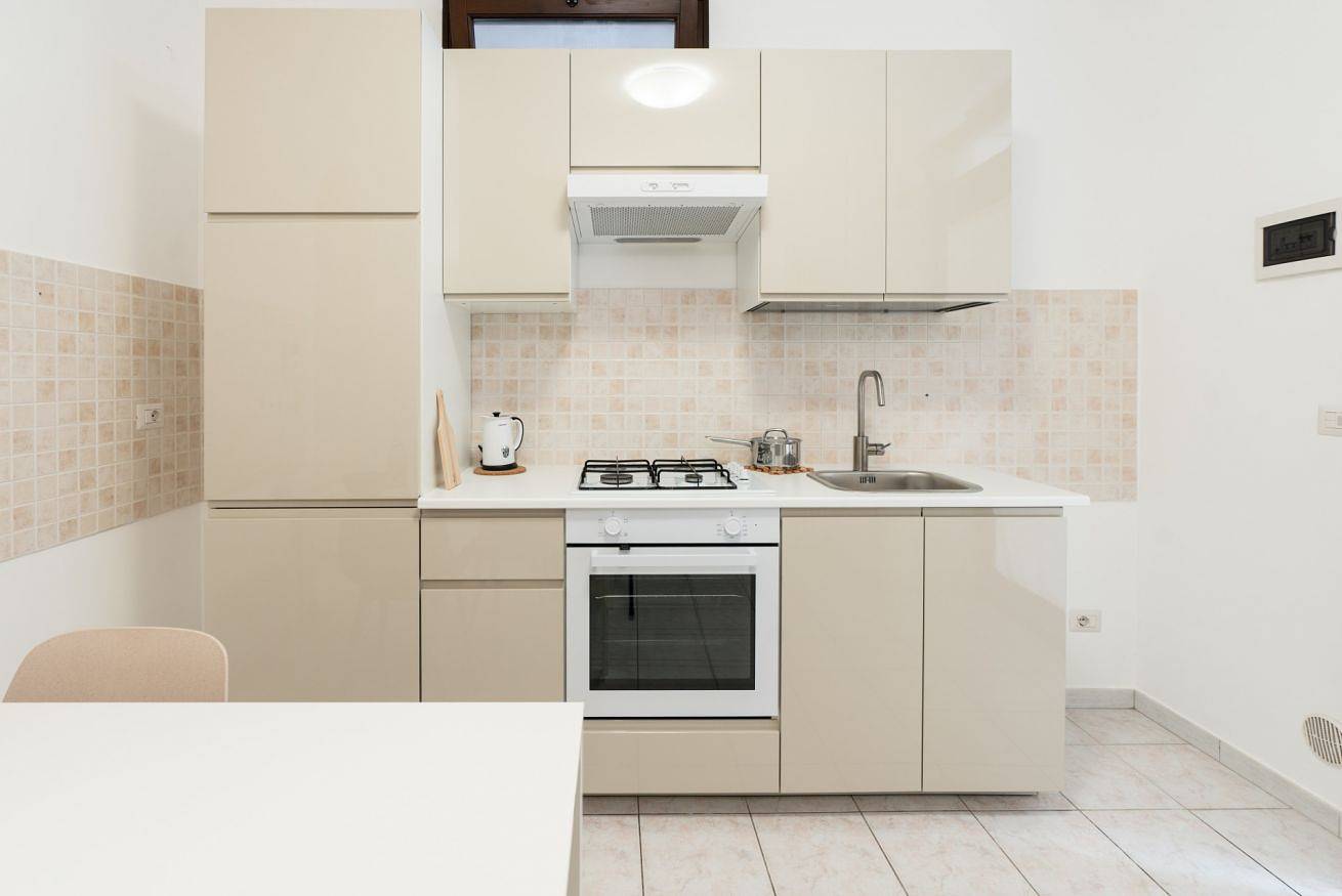 Ganze Wohnung, Giovinazzo Di Bari 12 Bt in Giovinazzo, Bari Provinz