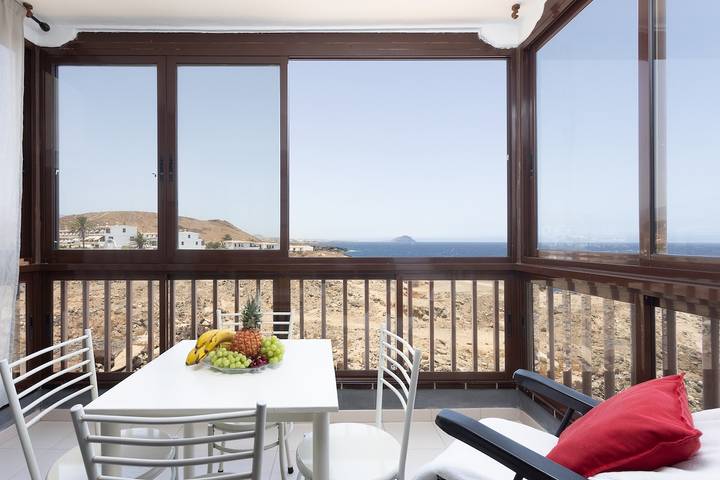 Ferienwohnung für 3 Personen, mit Terrasse und Pool