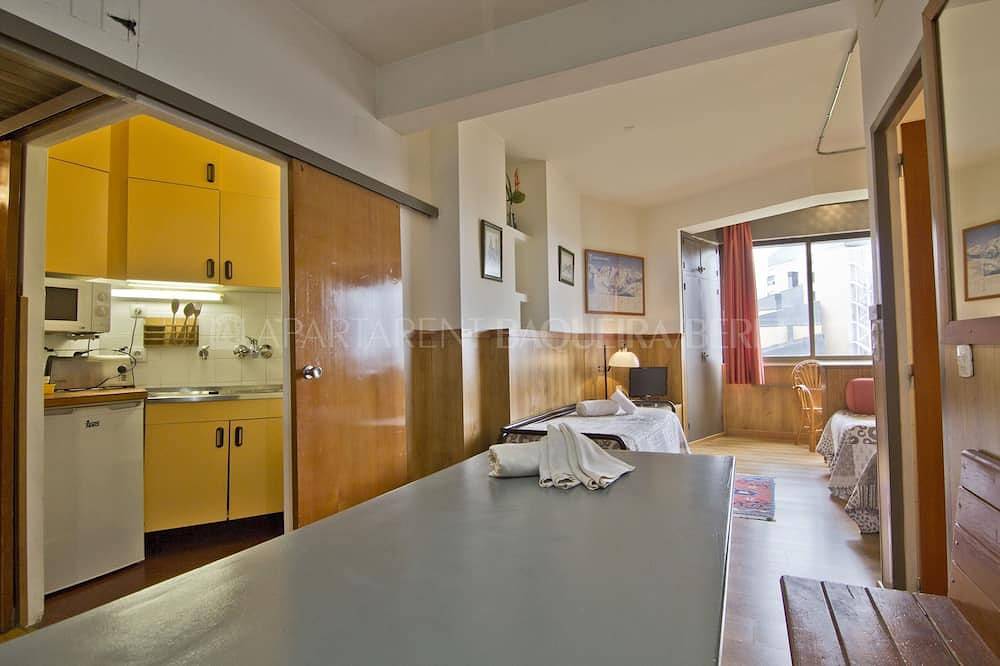 Entire apartment, Bosc - Edificio Mauberme in Baqueira, Naut Aran
