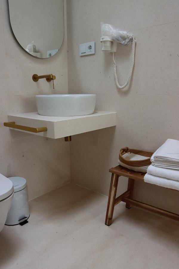 Casa de vacaciones para 6 personas, con piscina además de vistas y terraza en Provincia de Cáceres - 4