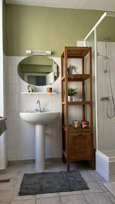 Gîte pour 3 personnes, avec jardin à Branoux-les-Taillades - 4