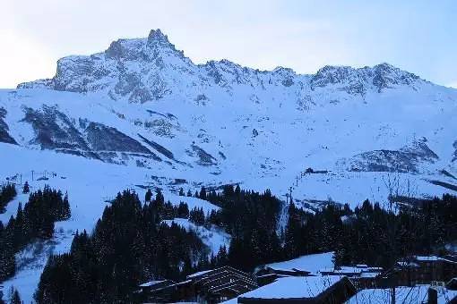 Chalet pour 6 personnes, avec vue et balcon dans Valmorel - 3