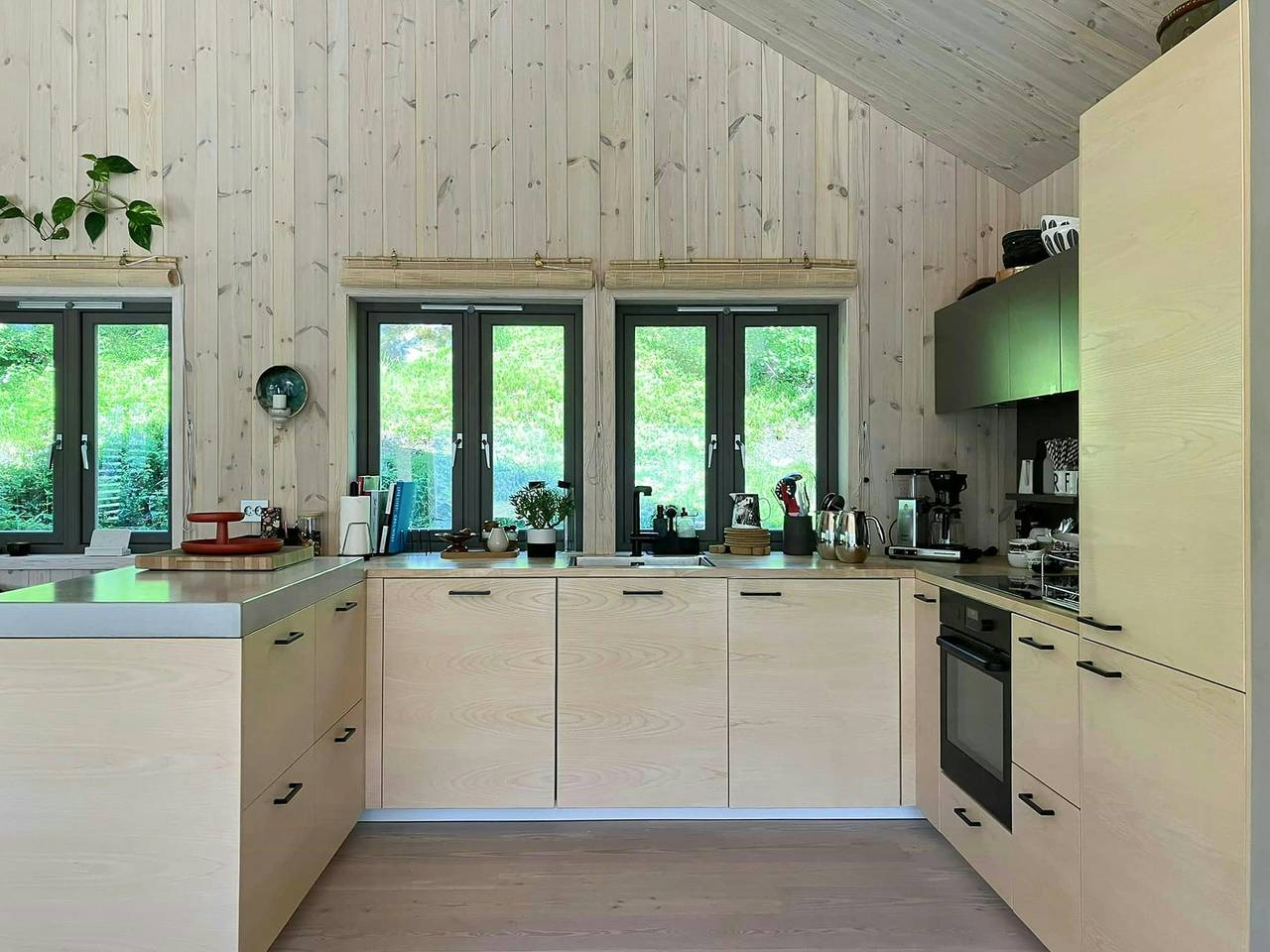 Charmantes Ferienhaus in wunderschöner Berglandschaft in Sunnmørsalpane, Sykkylven