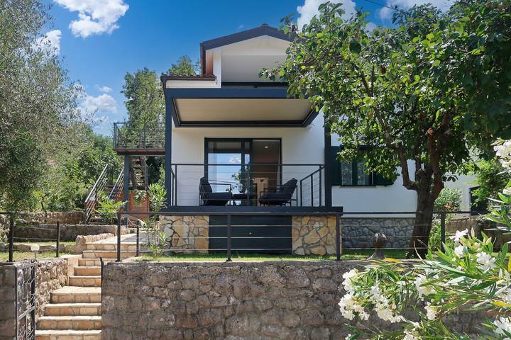 Ferienhaus mit Meerblick für 6 Personen, mit Terrasse und Meerblick, mit Haustier in Kvarner Bucht