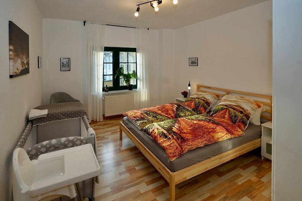 Ganze Wohnung, Fewo „Im Tal der roten Traube“ - Appartement mit 3 Schlafzimmer und Balkon in Ahrweiler, Bad Neuenahr