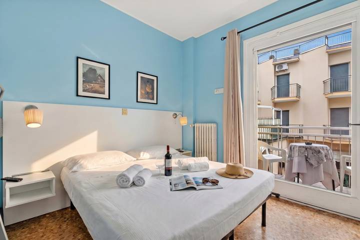 Hotel für 4 Personen, mit Balkon, kinderfreundlich - 1