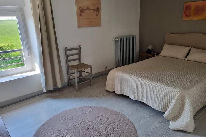 Location de vacances pour 5 personnes, animaux acceptés à Rocroi - 2