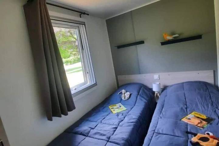 Mobil home pour 6 personnes à Chézery-Forens - 2