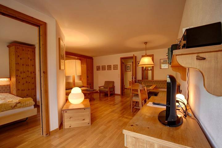 Ferienwohnung für 2 Personen, mit Sauna und Garten sowie Seeblick, mit Haustier in Silvaplana - 3