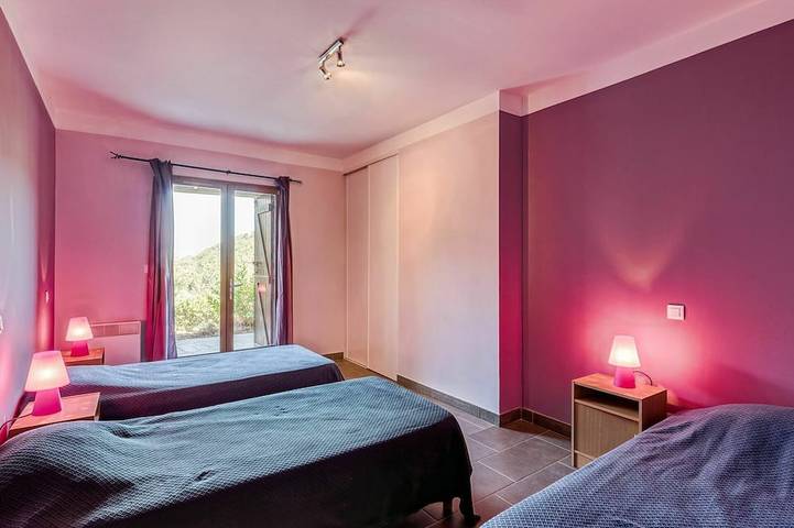 Gîte pour 10 personnes, avec piscine et jardin à Pietroso - 4