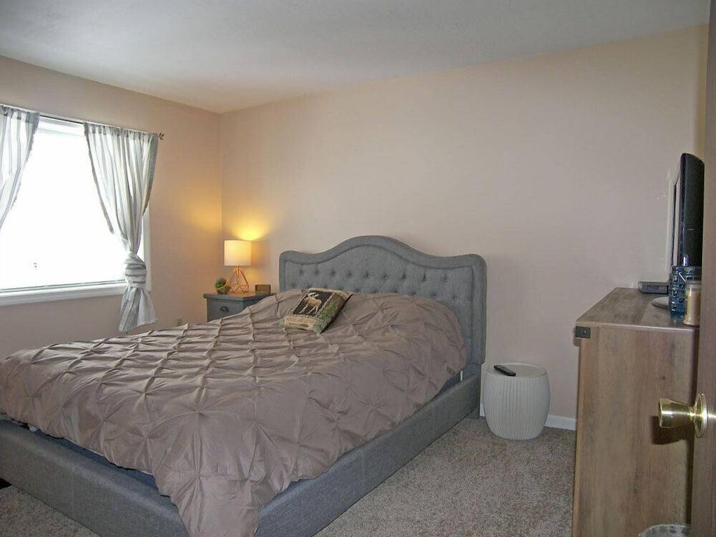 A0205- Verwaltet von Loon Reservation Service - Nh Mahlzeiten & Zimmer-Lizenz # 056365 in Woodstock (NH), Franconia Notch