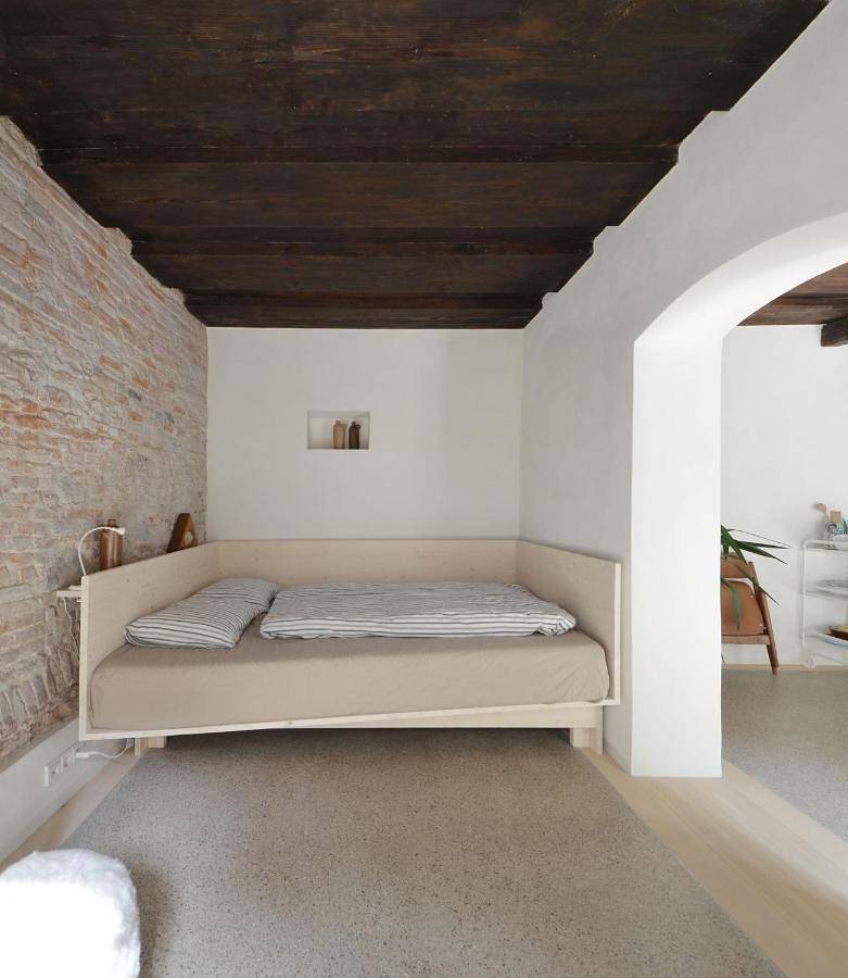Ganze Wohnung, One-Bedroom Apartment in Linz, Linz-Wels