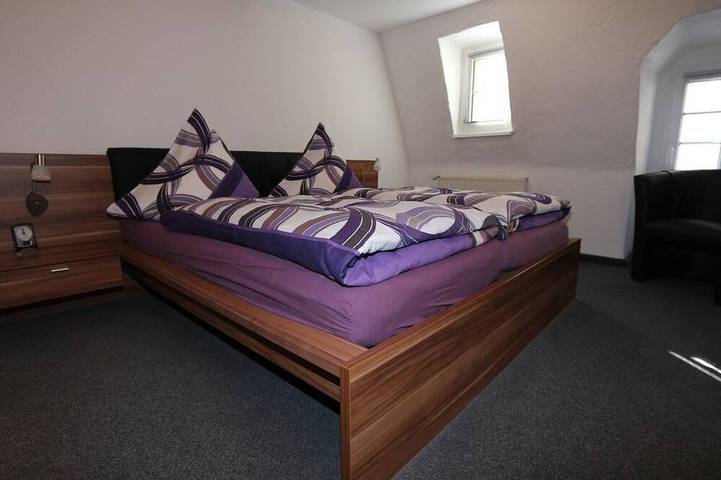 Ferienhaus für 4 Personen, mit Terrasse in Zell Stadt (Mosel) - 2