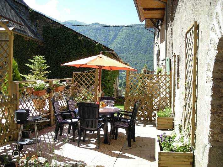 Gîte pour 4 personnes, avec jardin à Valbonnais - 3