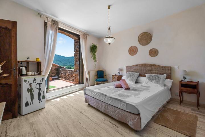 Chambre d’hôte pour 2 personnes, avec jardin - 1