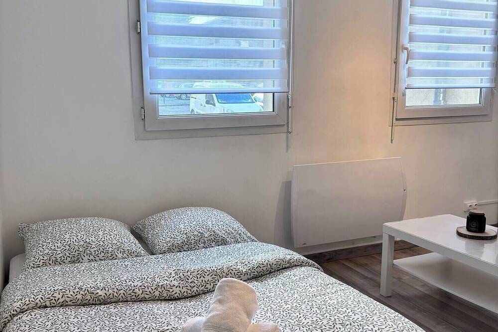 Entire apartment, Charming apartment in Arras for a cozy getaway in Arras, Arras region