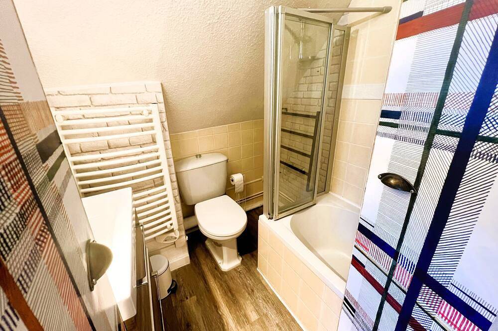 The Squirrels' Enclosure in Amboise, Tours region