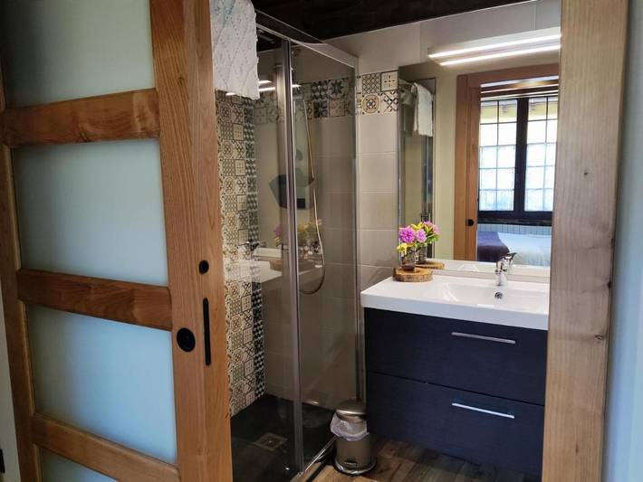Casa rural para 5 personas, con Balcón y Terraza además de Jardín y Vistas en Eo-Navia - 4