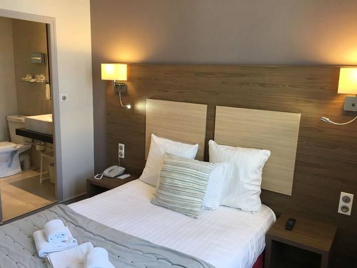 Hôtel pour 4 personnes, avec terrasse