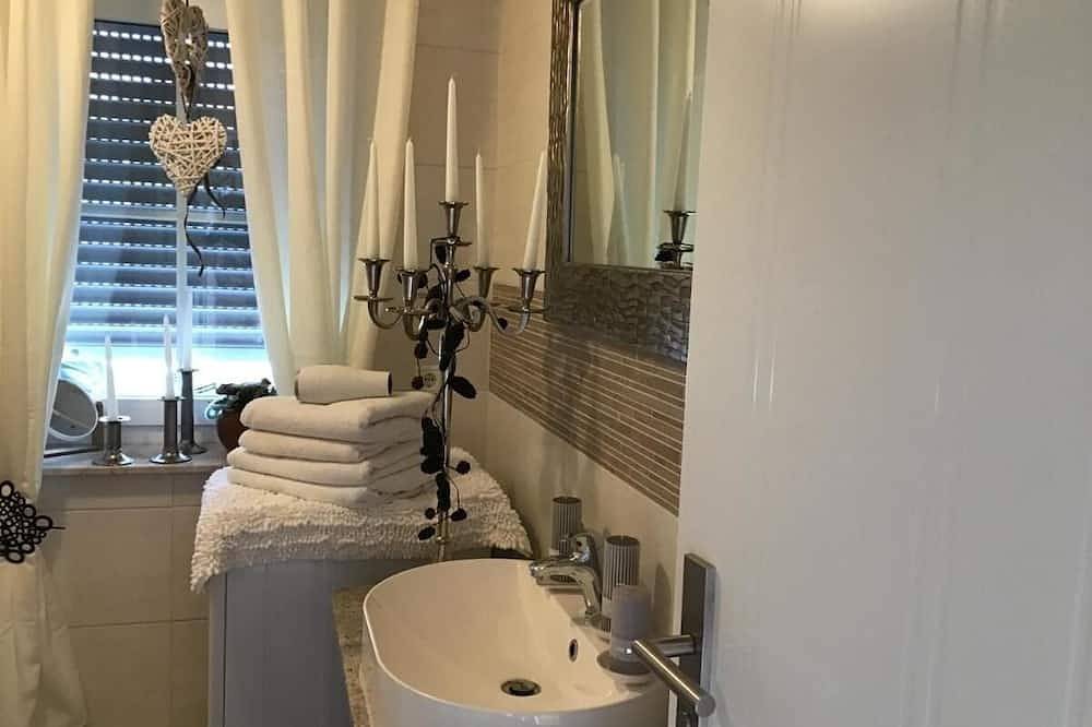 Ganze Wohnung, Ferienwohnung/App. für 4 Gäste mit 100m² in Bad Liebenstein in Bad Liebenstein, Rennsteig