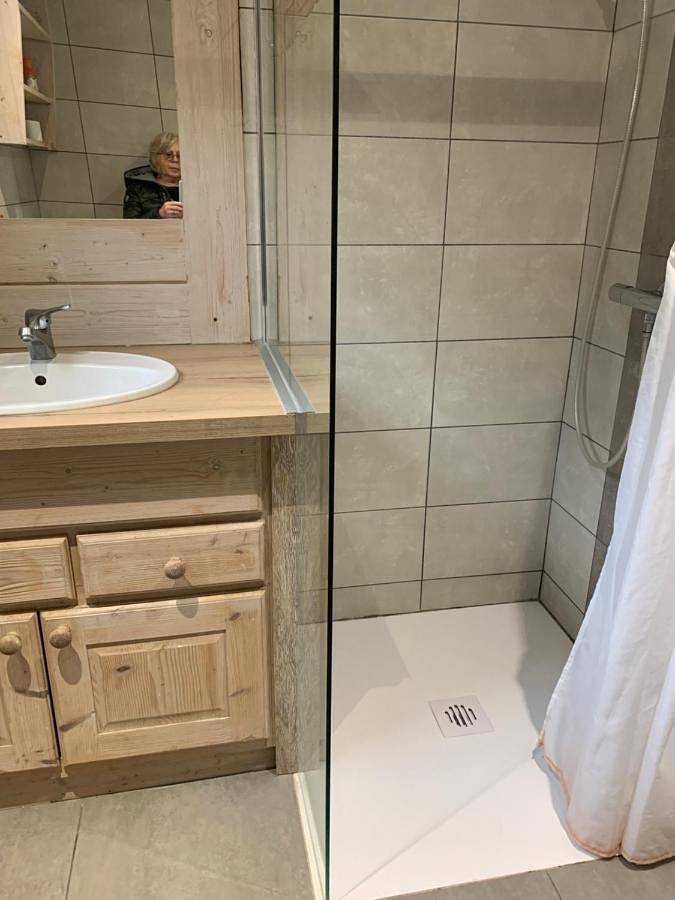 Location de vacances pour 4 personnes, avec vue et jardin, animaux acceptés à Nans-sous-Sainte-Anne - 2