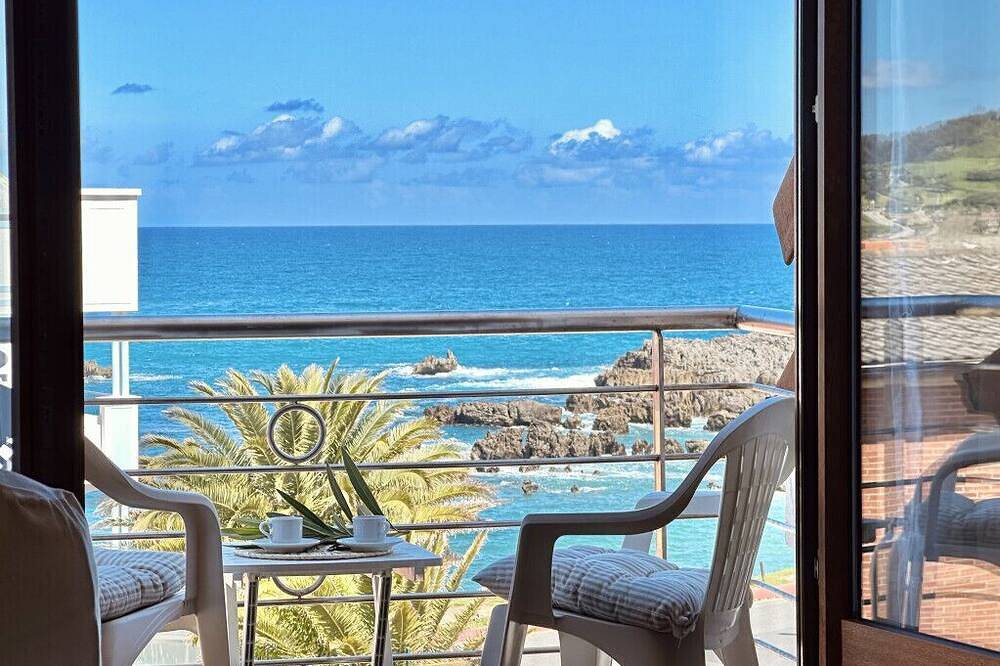 Ganze Wohnung, Apartamento en playa de Ris - Pineda 6607 in Noja, Kantabrische Küste