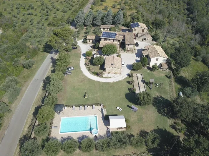 Alloggio in famiglia per 2 persone, con piscina e giardino nonché idromassaggio - 1