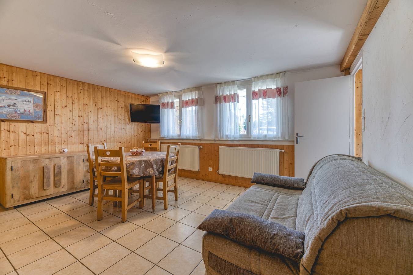 Studio entier, Studio 'Chalet Crocus 32m2' avec terrasse privée et Wi-Fi in Huez, Parc national des Écrins