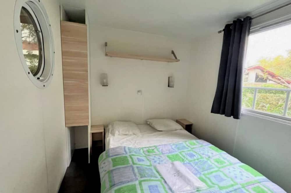 Mobile home for 4 with terrace in Espelette in Espelette, Bayonne region