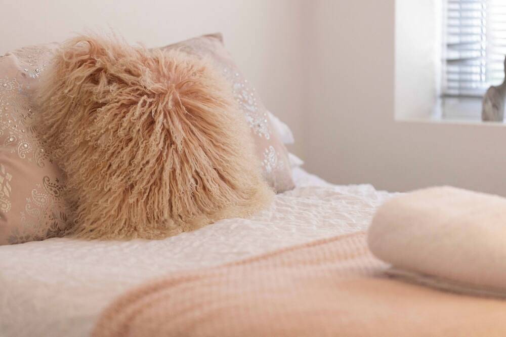 Windsor Town Centre Sleeps 6 in Windsor, Berkshire