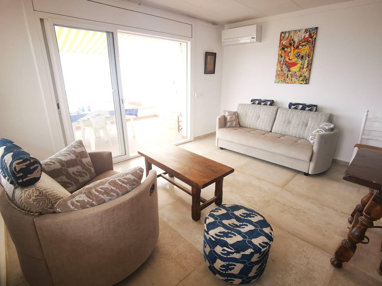 Appartamento intero, Appartamento vacanze per 4 persone con terrazza in Roses, Upper Empordà