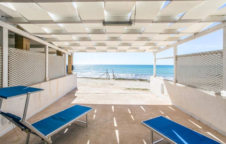 Apartamento vacacional entero, Apartamento con vistas al mar, piscina, aparcamiento y WiFi in Scicli, Provincia de Ragusa