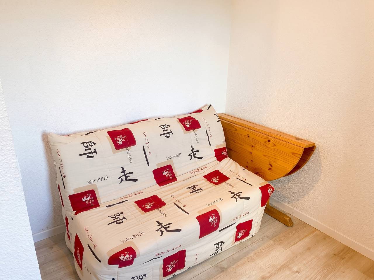 Studio entier, Studio cosy à Uvernet-Fours / 15 m² / Vue montagne in Pra-Loup (station de ski), Pra-Loup