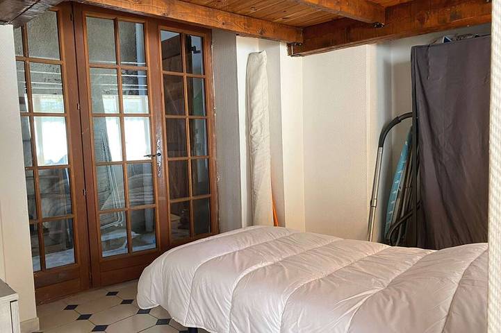 Gîte pour 5 personnes, avec terrasse dans Port De Balaruc Les Bains - 3