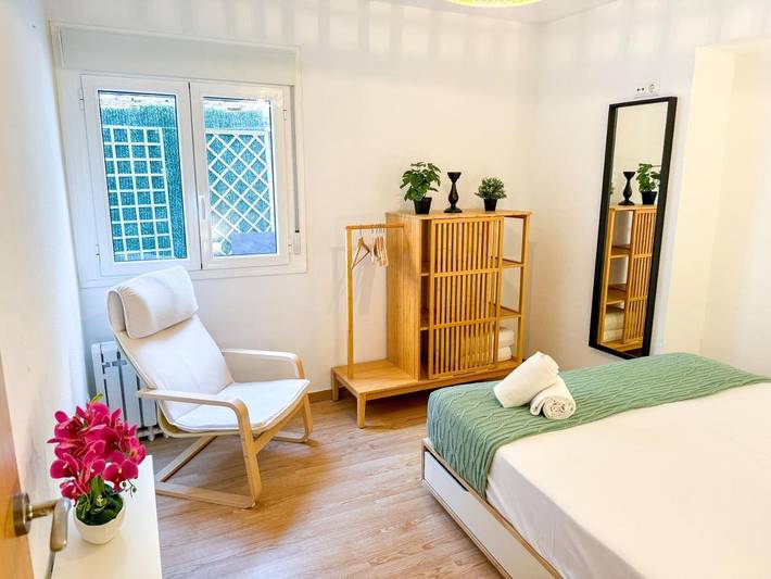 Gîte pour 6 personnes, avec Balcon et Terrasse à Huesca - 3