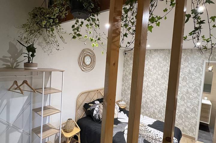 Ma p’tite cabane-Cabaña de madera-Confortable-Baño privado con ducha in Venoy, Auxerre region