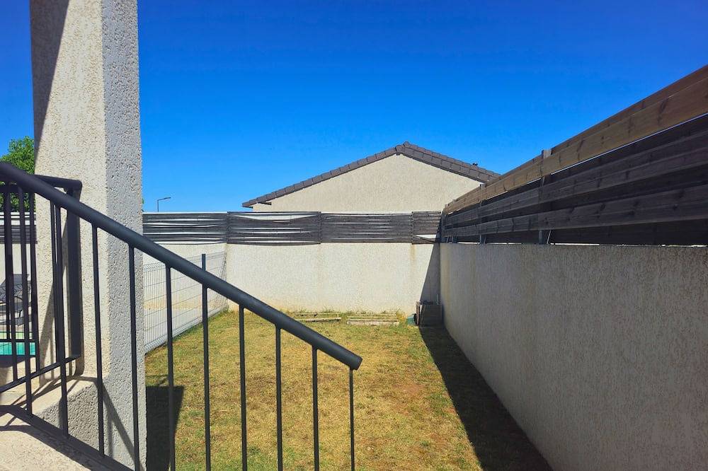 Villa con piscina cerca de la playa, mar y montaña. in Borgo, Región de Bastia