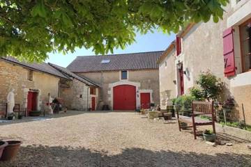 Agriturismo pour 8 personnes, avec jacuzzi et jardin à Gabillou
