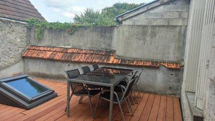 Gîte pour 4 personnes, avec terrasse à Puybrun