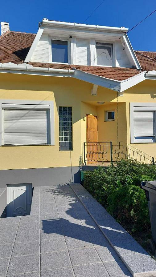 BnB für 2 Personen, mit Terrasse und Garten in Ungarn
