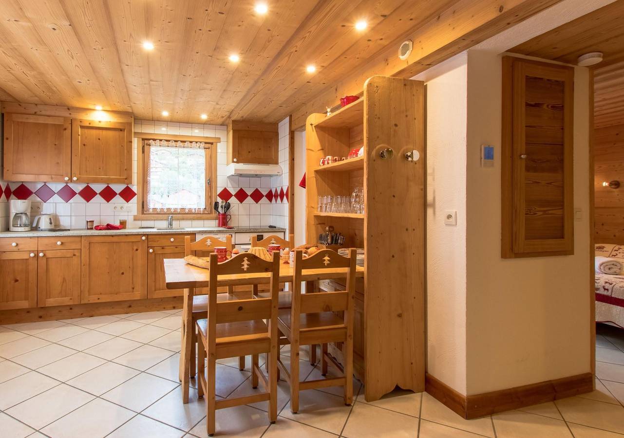 Appartement entier, Chalet le Solaret - Appartement 2 pièces 4 personnes in Chinaillon, Le Grand-Bornand