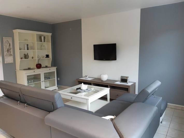 Location de vacances pour 6 personnes, avec jardin et vue, animaux acceptés à La Rivière-Saint-Sauveur - 4