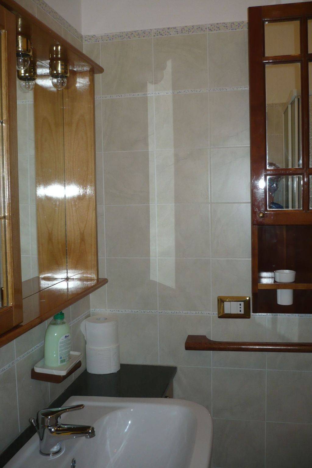 Appartamento intero, Appartamento vista lago Trasimeno con piscina e giardino in Castiglione del Lago, Lago Trasimeno