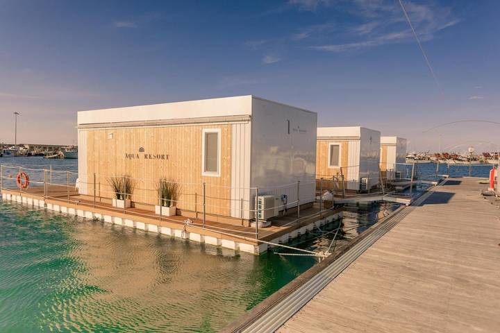 Boot für 4 Personen, mit Balkon und Terrasse sowie Ausblick in Italien