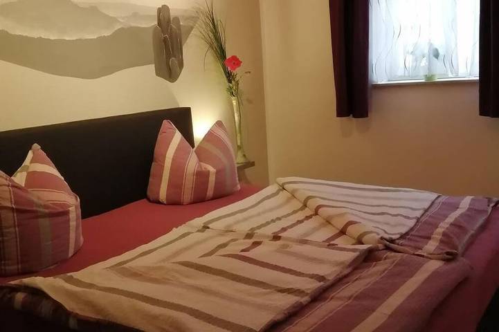 Ganze Wohnung, Quartier am Markt - Ferienwohnung, 1 Schlafraum in Bad Gottleuba-Berggießhübel, Elbsandsteingebirge