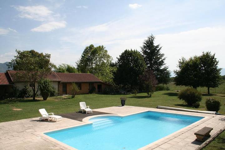 Gîte pour 7 personnes, avec Jardin