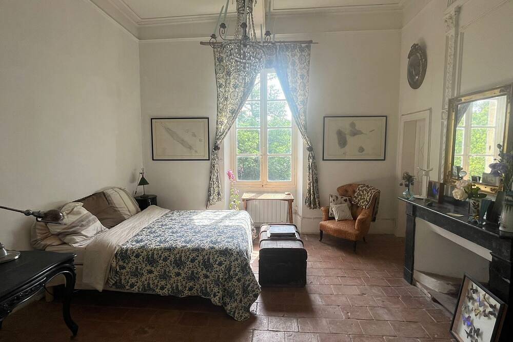 Entre Riviere Cathare Et Piscine: Chateau De Famille Authentique,Chic Et Boheme in Pieusse, Région de Limoux